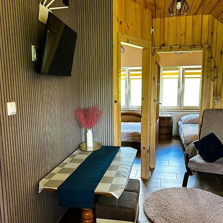 Dolina Roztoki-Mieszkanie,Pokoje Lub Domek Z Lokalem Na Poddaszu Bircza Exterior foto